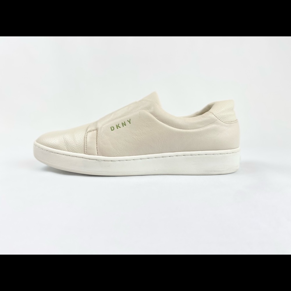 DKNY casual/sport slip-on shoes